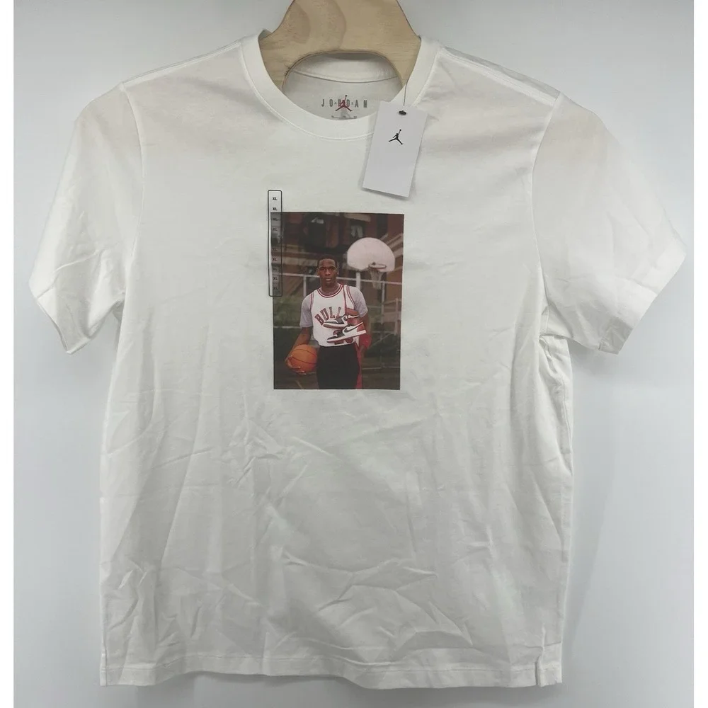 Nike Air Jordan Brand Men's Photo T-Shirt Rookie XL HJ2354-100 New NWT